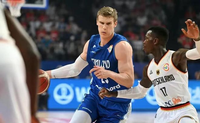 亚洲羽毛球混合团体锦标赛：中国将同印尼争夺冠军.